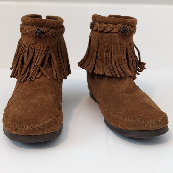 Minnetonka boots size 8 - Picture 3 of 9